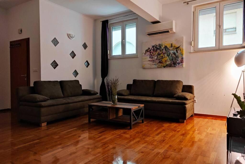 Spacious Apartment Near City Center And The Beach Split Ngoại thất bức ảnh
